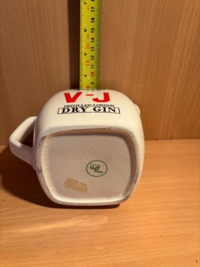 Pub jug