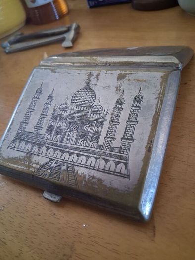 Raj Era 1920s dual sided cigarette case india taj mahal