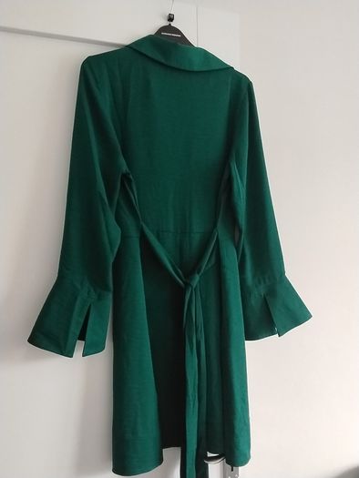 Dark green dress