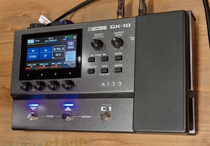 Boss GX10 plus Boss BT DUAL Bluetooth connection