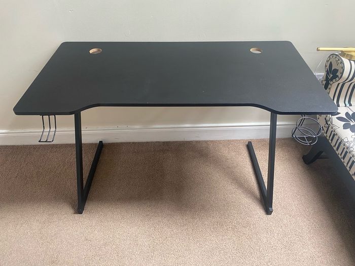 gaming desk