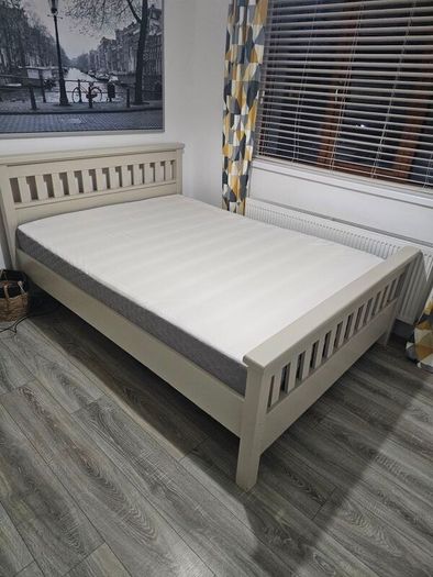 bedroom furniture