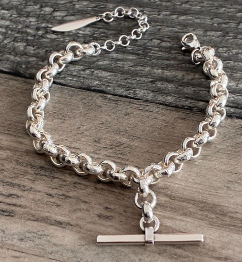 Silver Plated T-bar Bracelet