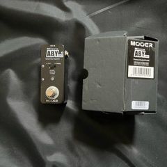 mooer ABY pedal