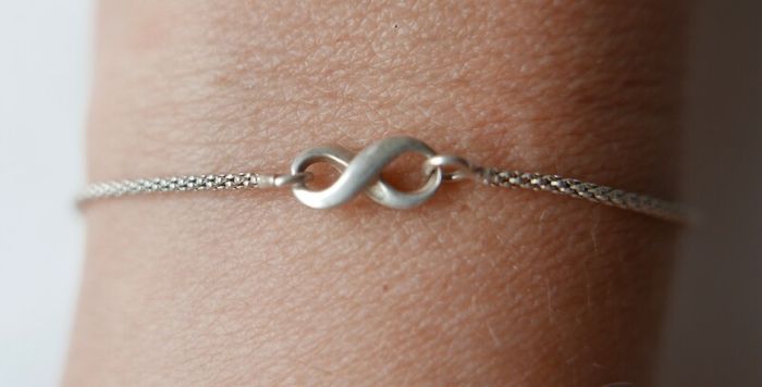 Vintage 925 Sterling Silver Infinity Symbol Bracelet