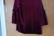 Rowan Avenue Wine  Velvet  Top. S. XL 14/16