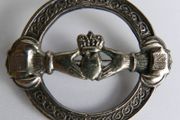 Vintage  Claddagh Brooch