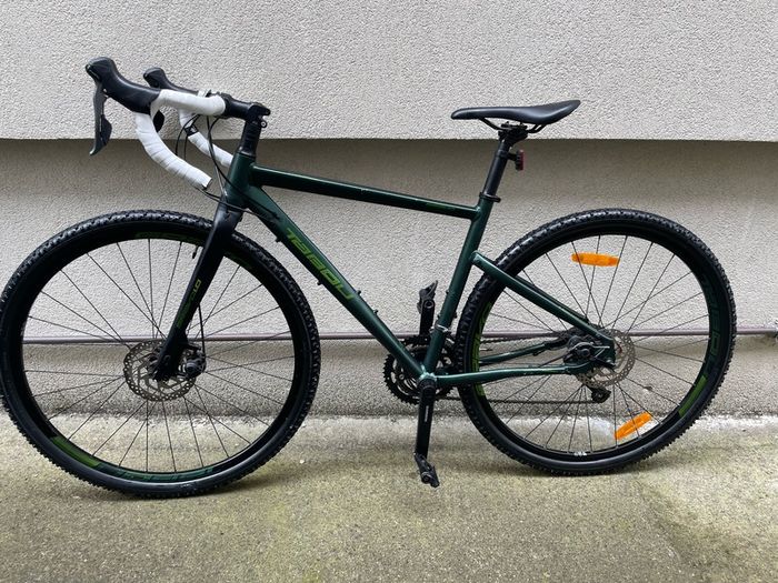 Gravel bike