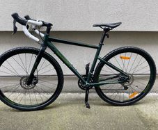 Gravel bike