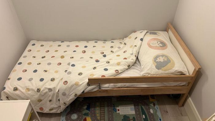 Junior Bed