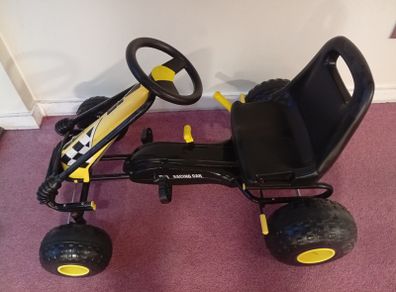 Go Racing Go Kart black and yellow