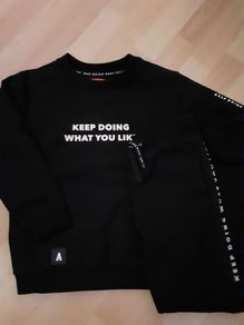 Nukutavake Tracksuit Age 10 yrs