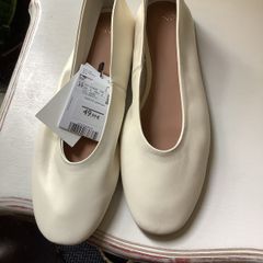 Mango leather , new, UK6