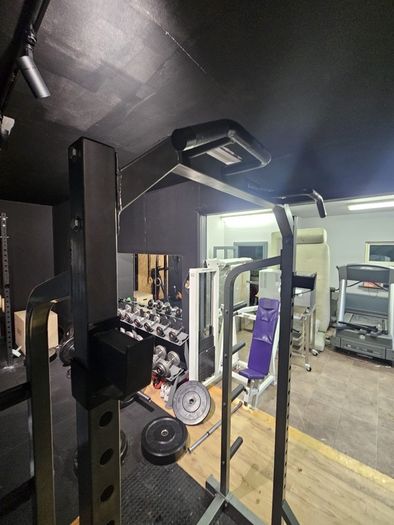 BodyMax Half rack
