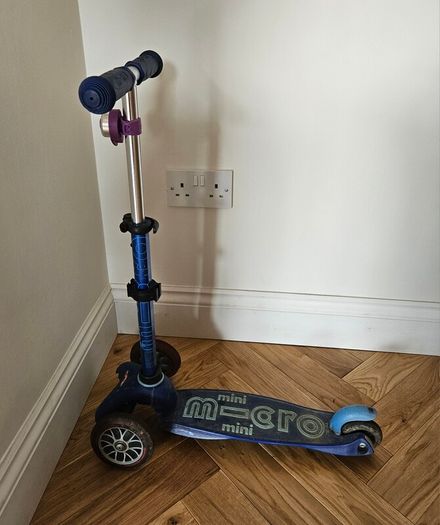 Mini Micro Toddler Scooter in Blue + FREE Scooter Bell