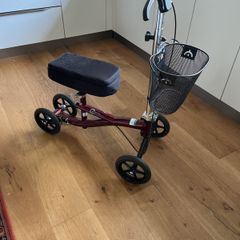 knee scooter