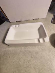 Rectangular white ceramic ashtray no stamp