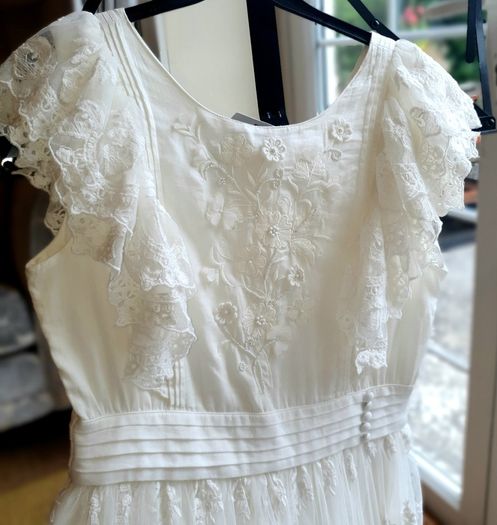 New with Tags M&S Beautiful Dress / Communion/ Flower Girl / Special Occassion Dress