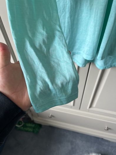 Under Armour light turquoise zippy men's Large