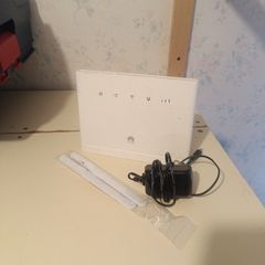 Huawei B315s SIM card WiFi router - Eir