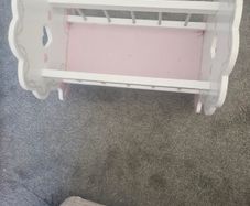 Doll's cot
