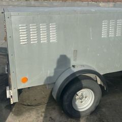 Camping trailer