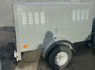 Camping trailer