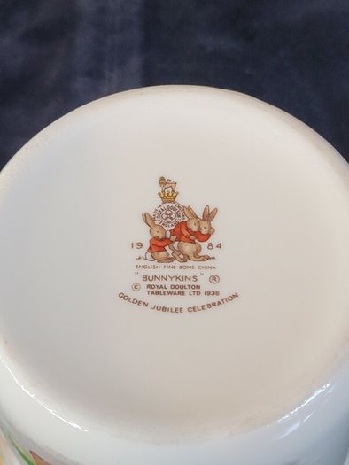 Vintage Royal Doulton Bunnykins Hug A Mug Golden Jubilee 1984 Boxed