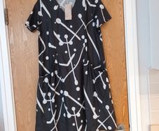 Emery Rose Dress.  S.- S- 10-12..B.N.W.T.