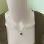 Pearl/ silver tone necklace and earrings jewelley set Image 3