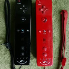 Nintendo Wii Official Remotes (25 each)