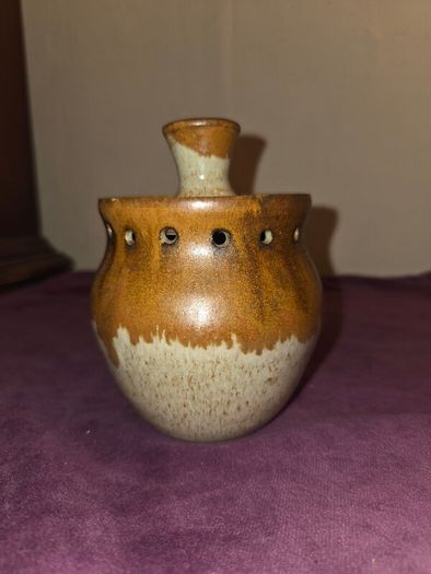 Vintage Sissinghurst Stoneware pottery Jar with lid