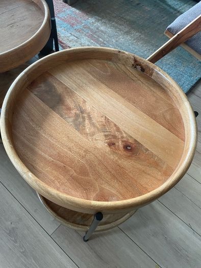2 side tables