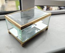 glass jewellery box