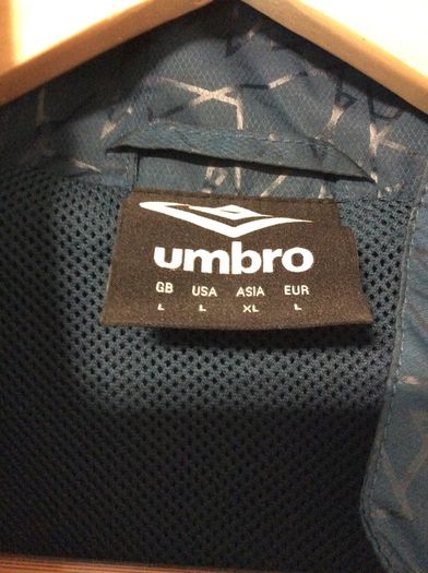 Ireland  Jacket. Official Umbro Ireland Football Mens Windcheater Jacket. Collect In Dublin Or Receive Via Post.