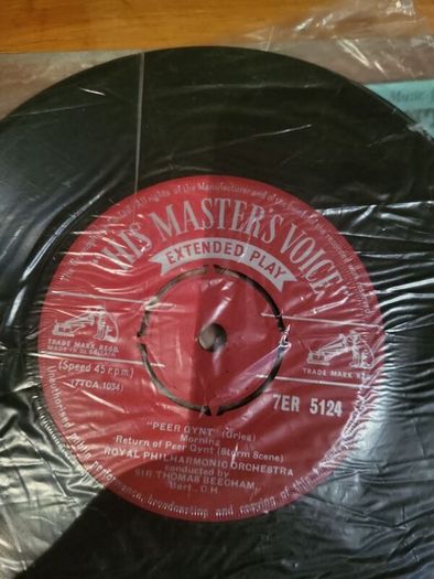 Grieg Peer Gynt Music No 1 45 RPM Extended Play HMV 7ER 5124 Sir Thomas Beecham Royal Philharmonic Orchestra