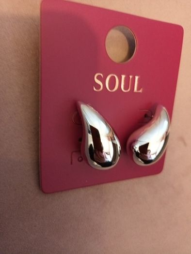 Soul earrings@ Carraig Donn