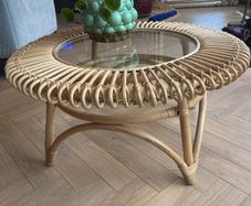 Rattan table