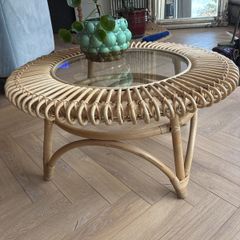 Rattan table