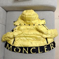 Moncler boys jacket 4/5yrs