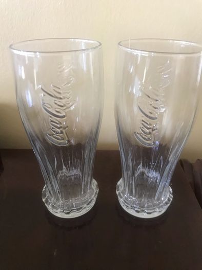 Coca Cola 'cap top' Glasses (4)