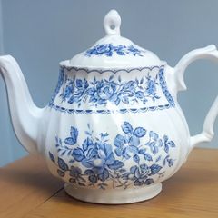 Rare Myott "Melody" Teapot