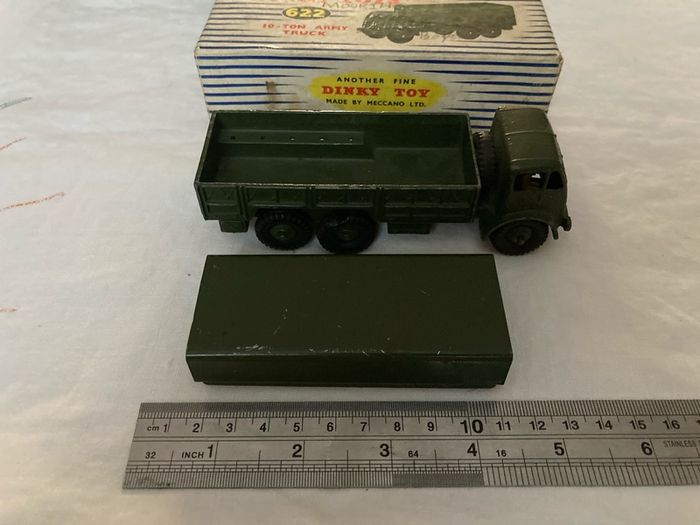 Dinky 622. 10-ton army truck. In box. Both excellent condition.