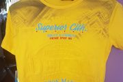 New yellow  t shirt size 6/7 years old