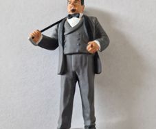 James Bond 007 Zukovski Corgi Icon Toy Fifure World