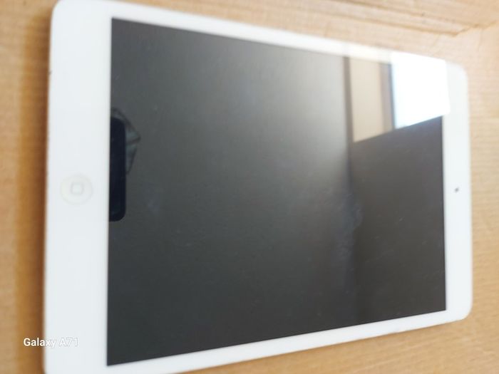 Apple Ipad Mini, 2nd Generation, 16GB, Silver, Activation Locked, for parts or repair