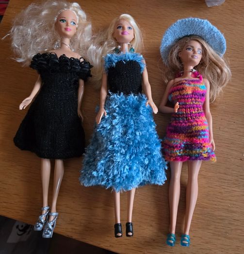 Barbie doll handemade dress and necklace