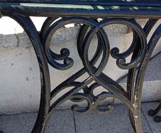garden table chairs,all in perfect condition,