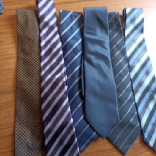 12 Ties
