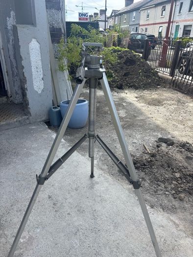 Heavy duty vintage tripod